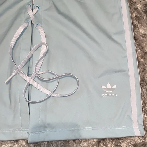 Adidas dress - Picture 2 of 3